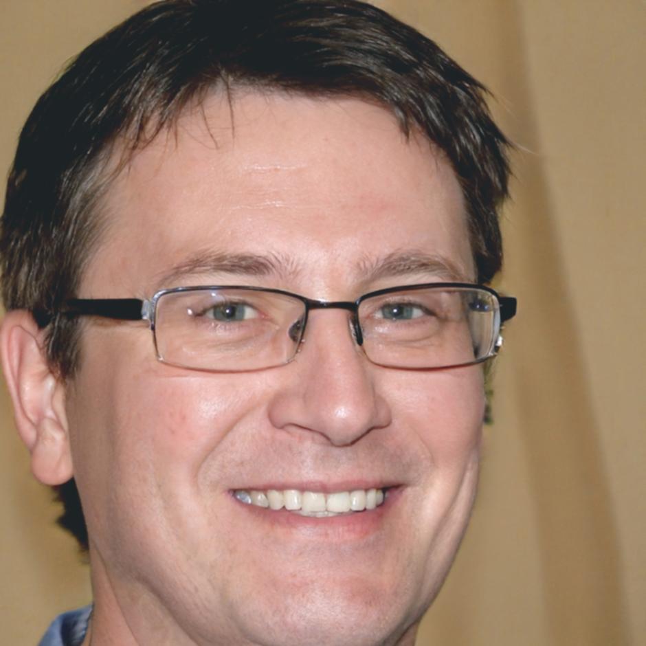 Kieran Whitlock, Founder and Chief Financial Educator
